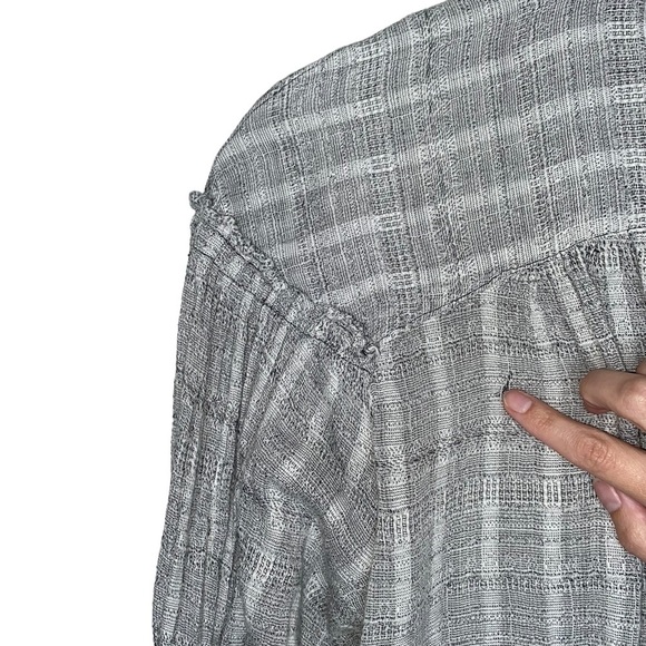 Free People Light Gray Button-Up Blouse - Picture 6 of 13